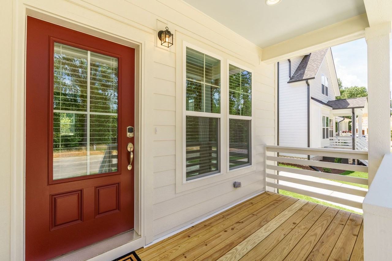 118 Cottage Way - Photo 4 of 28