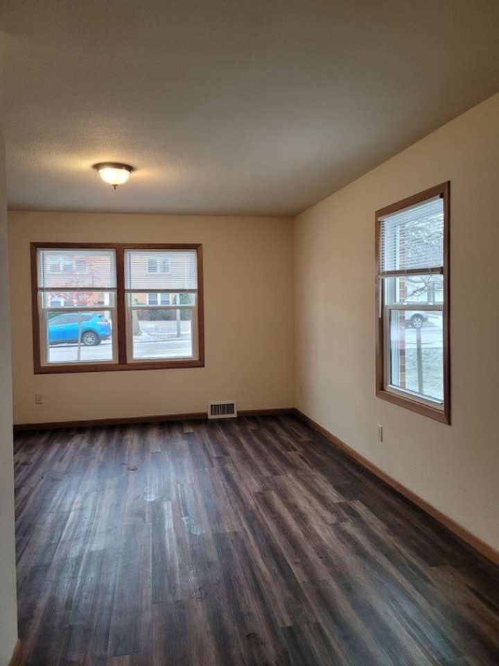 Location and Value! Cozy 1 and 2 - Photo 7 of 9