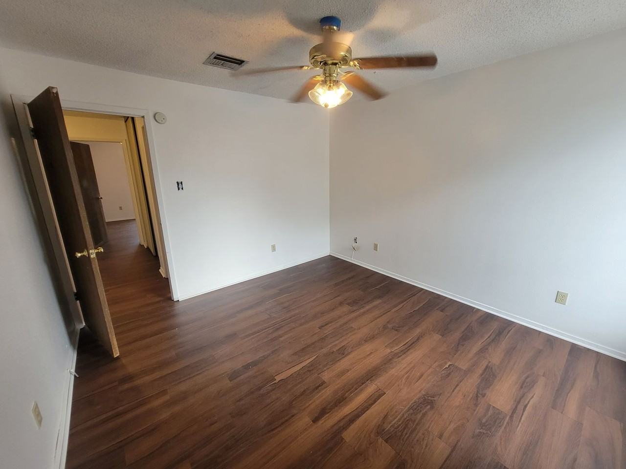 201 201 High Meadows Brown 208 - Photo 3 of 8