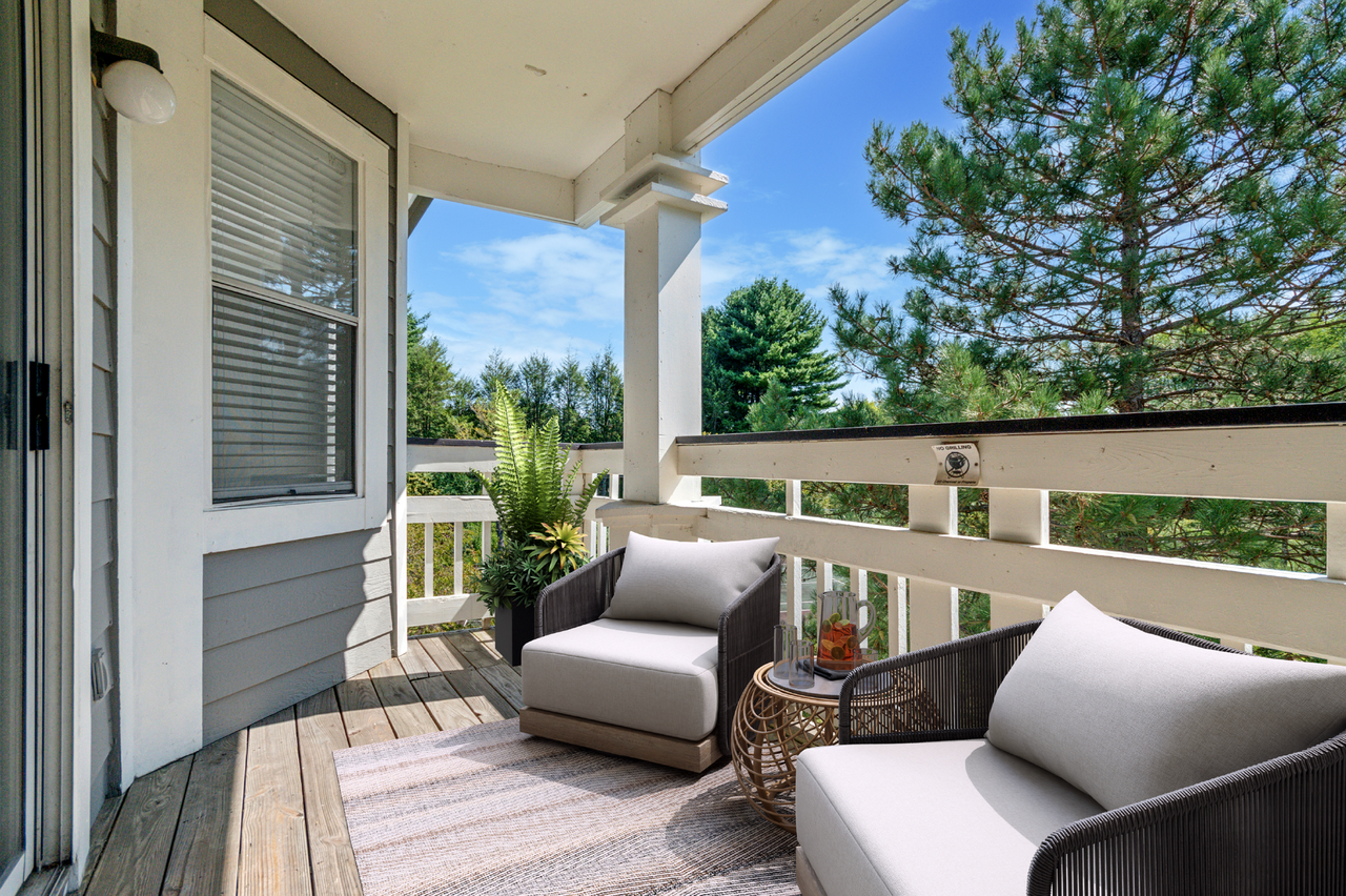 Village at Windermere Apartments - Photo 2 of 19