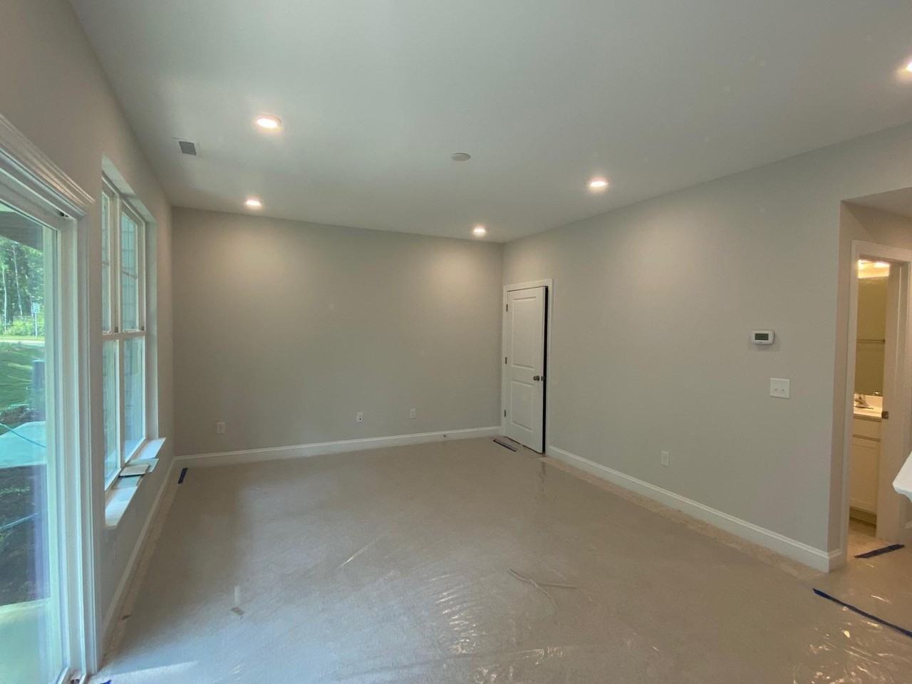 2819 Macbeth Ln - Photo 2 of 15