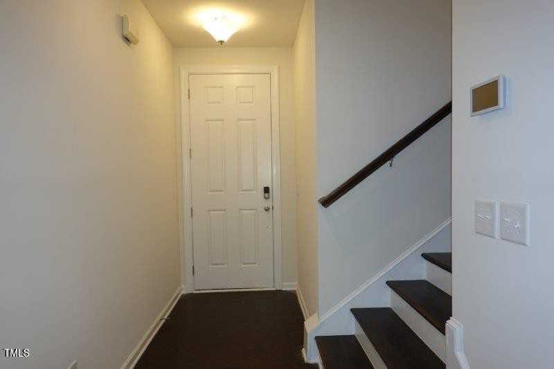 104 White Crane Ct - Photo 3 of 18