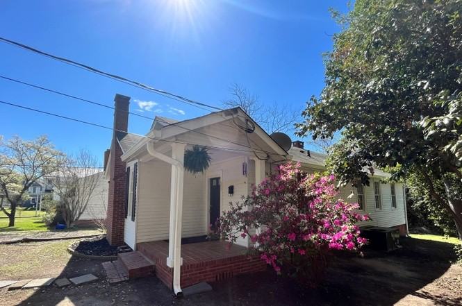 808 Lake Ave #NA - Photo 3 of 20