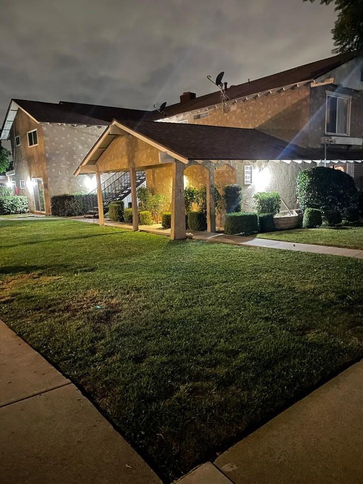 Evergreen St #1950 - Photo 5 of 13