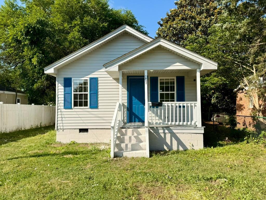 1002 E Harnett St - Photo 2 of 11