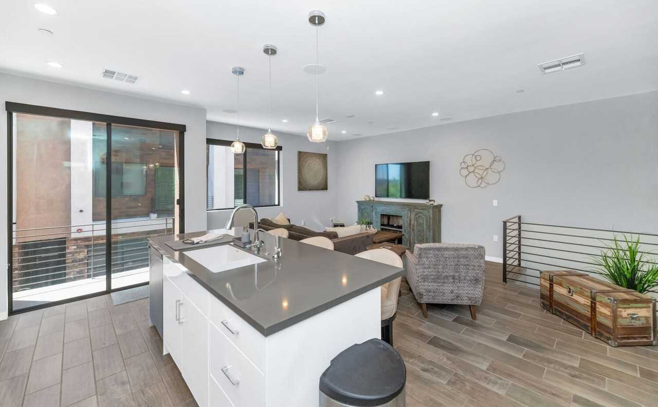 6990 E 6th St #1007 - Photo 6 of 32