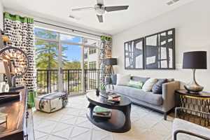 featured image of 5421 Lynx Ln