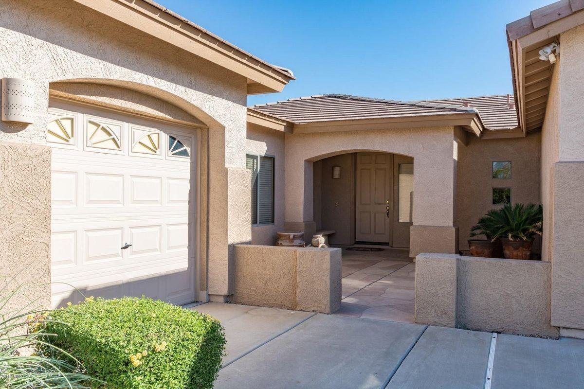 16777 W Southampton Rd - Photo 3 of 40