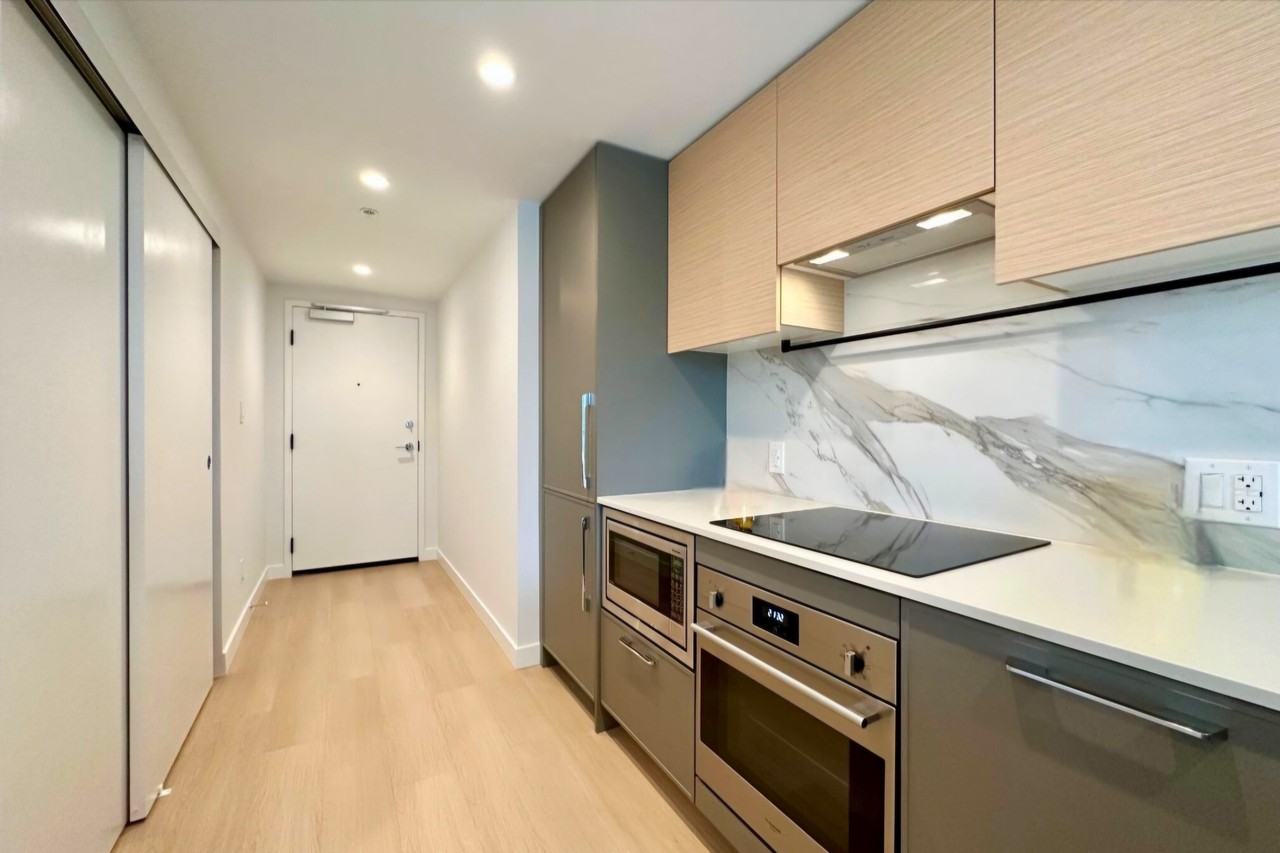 13725 George Junction #370*