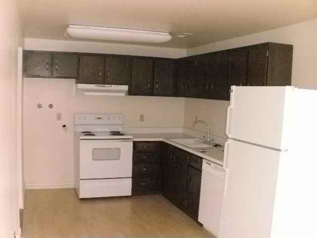 445 Eastsouth #B - Photo 3 of 7