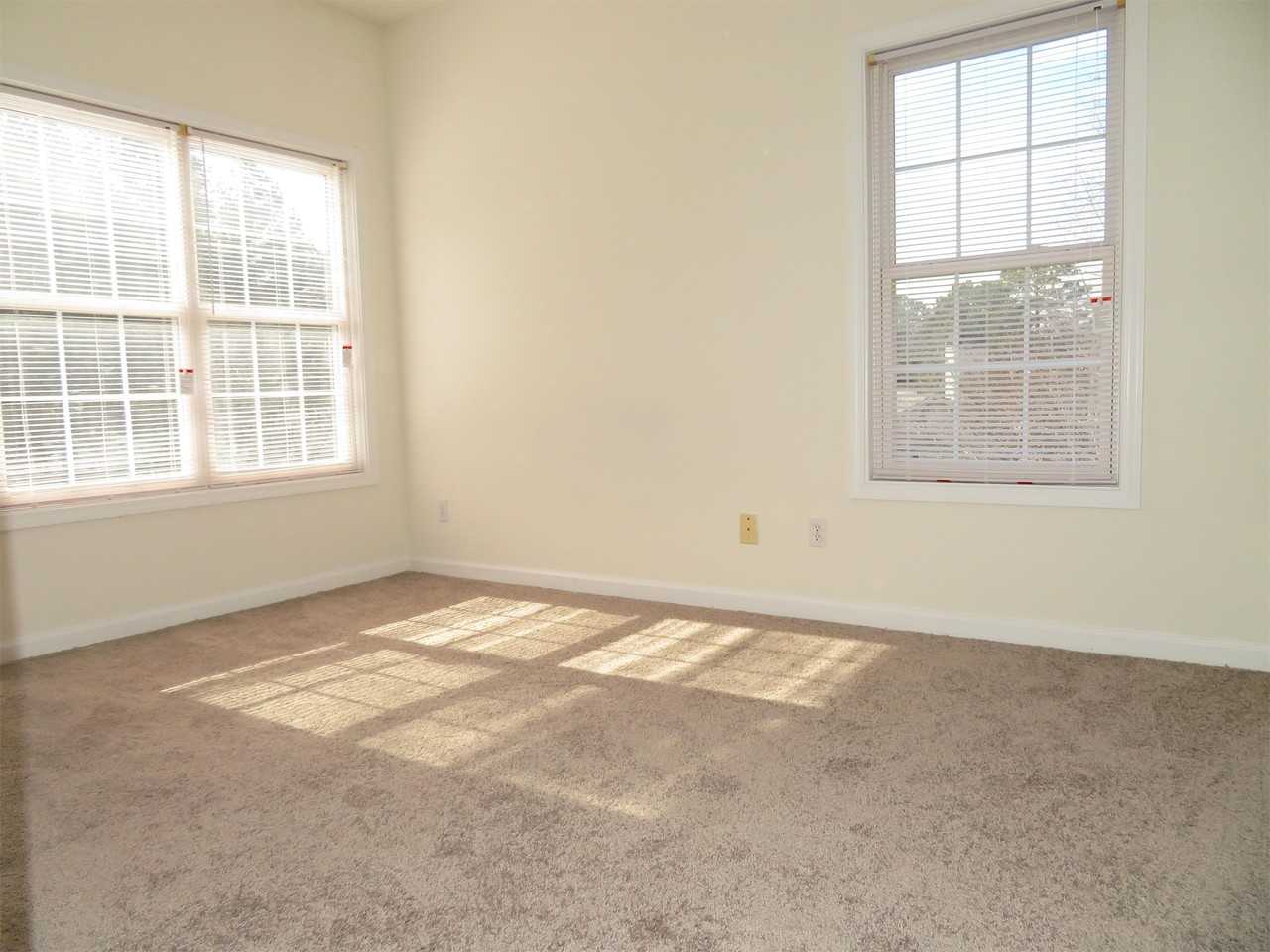 8842 Fairview Blf #1 - Photo 3 of 10