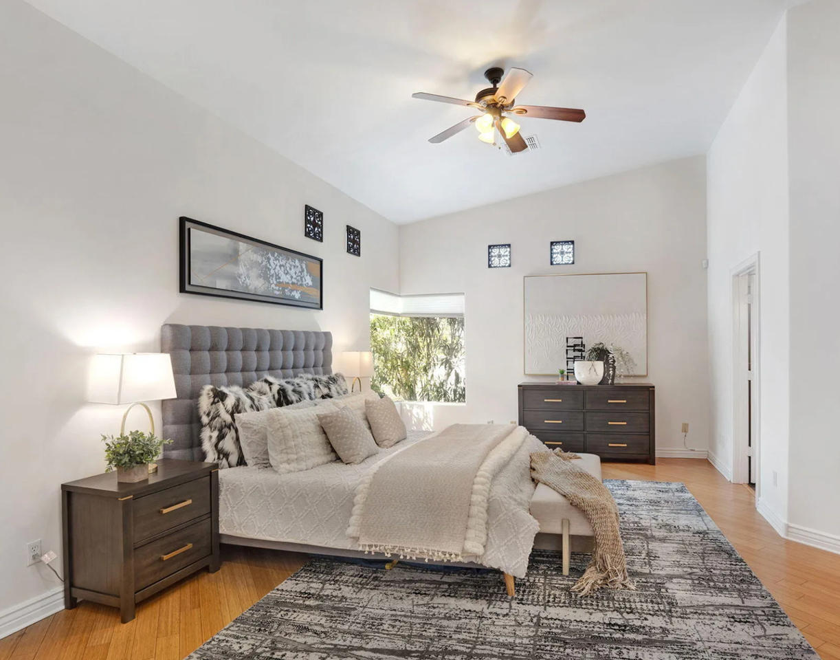 Willow Crest Townhome Apartments - Photo 7 of 11