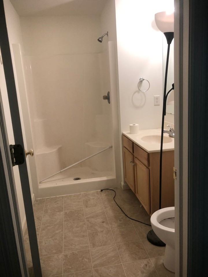 130 Christine Dr #8 - Photo 3 of 11