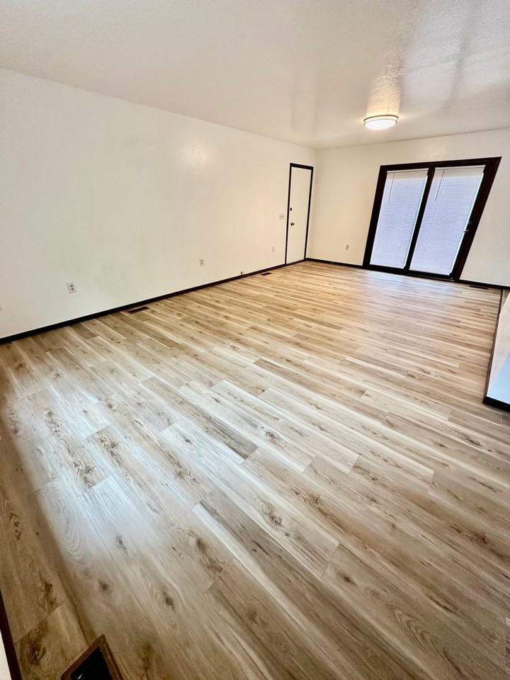 2315 Onyx Rd - Photo 3 of 17