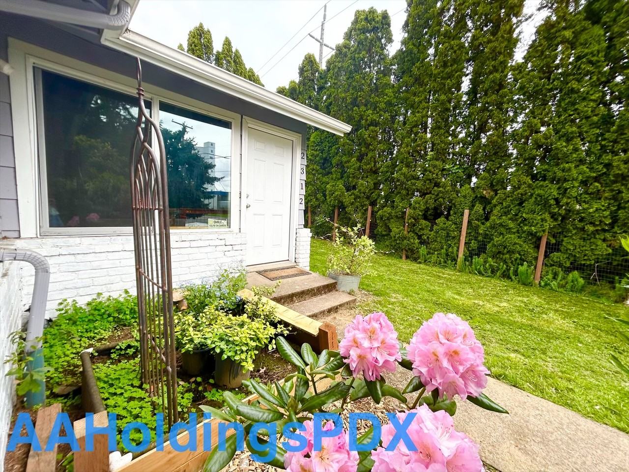 2312 Ne Lombard St #NA - Photo 4 of 23