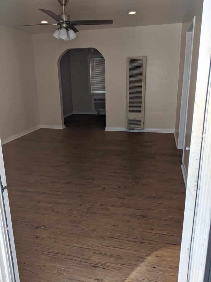 7115 Perry Road - Photo 2 of 18