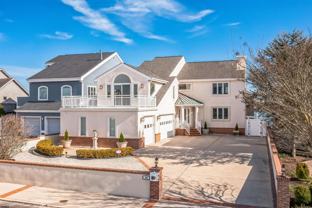 30 Seaview Dr - Photo 1 of 1