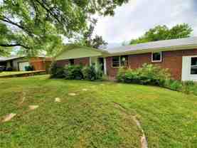 2115 Glenwood Ln - Photo 1 of 1