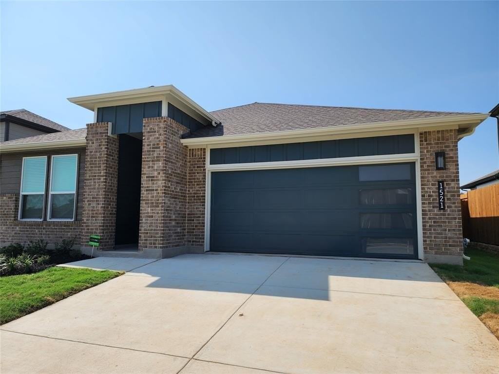 1521 Razorbill Rd - Photo 2 of 31