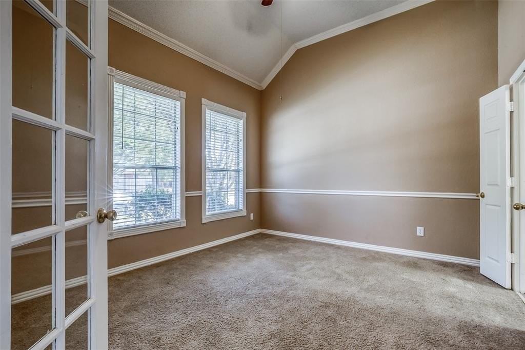 5717 Belle Chasse Ln - Photo 7 of 40