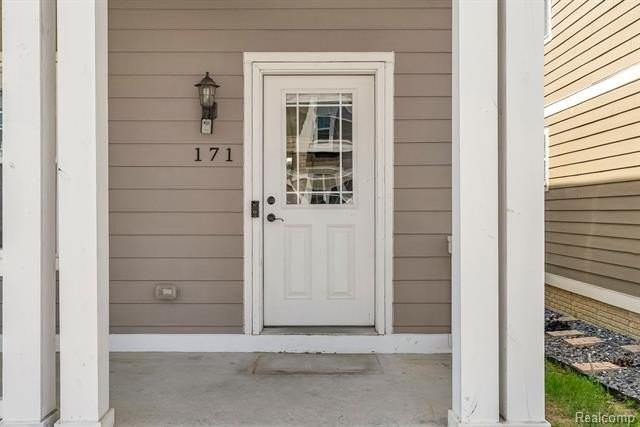 171 Jotham Ave - Photo 6 of 49