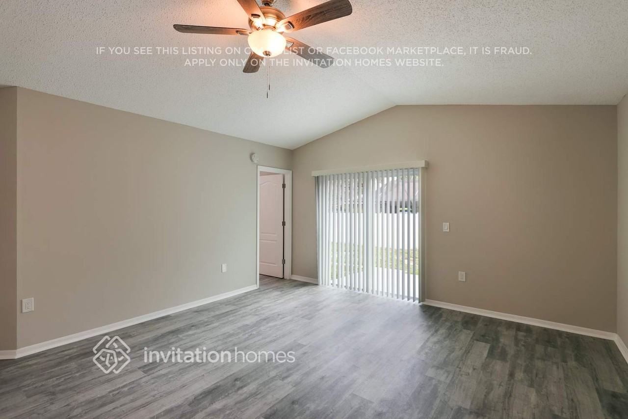1056 Malletwood Dr - Photo 7 of 24