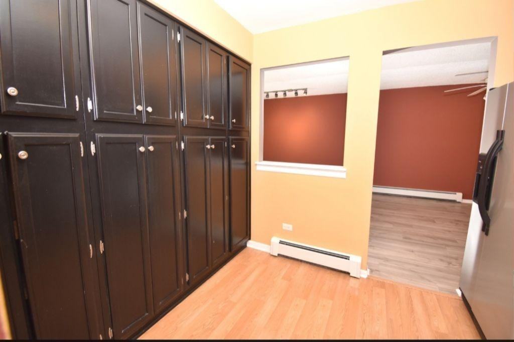 261 Gregory St - Photo 4 of 12