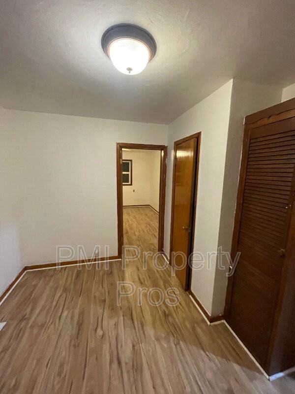 8573 N Granville Rd - Photo 7 of 13