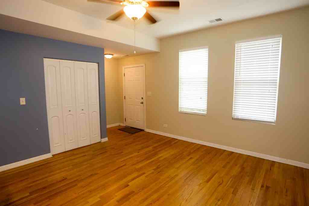 1443 W Cortez St #1 - Photo 7 of 20