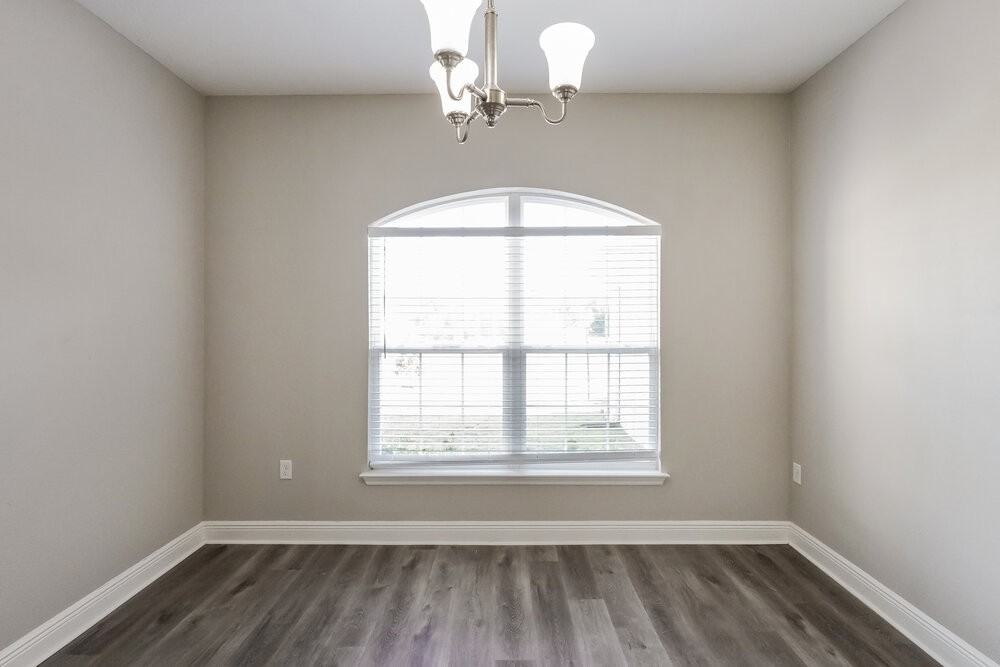 506 W Leah Ct - Photo 5 of 21