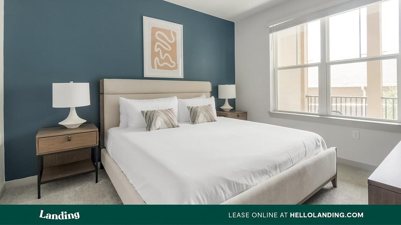 1148 N Main St - Photo 3 of 50