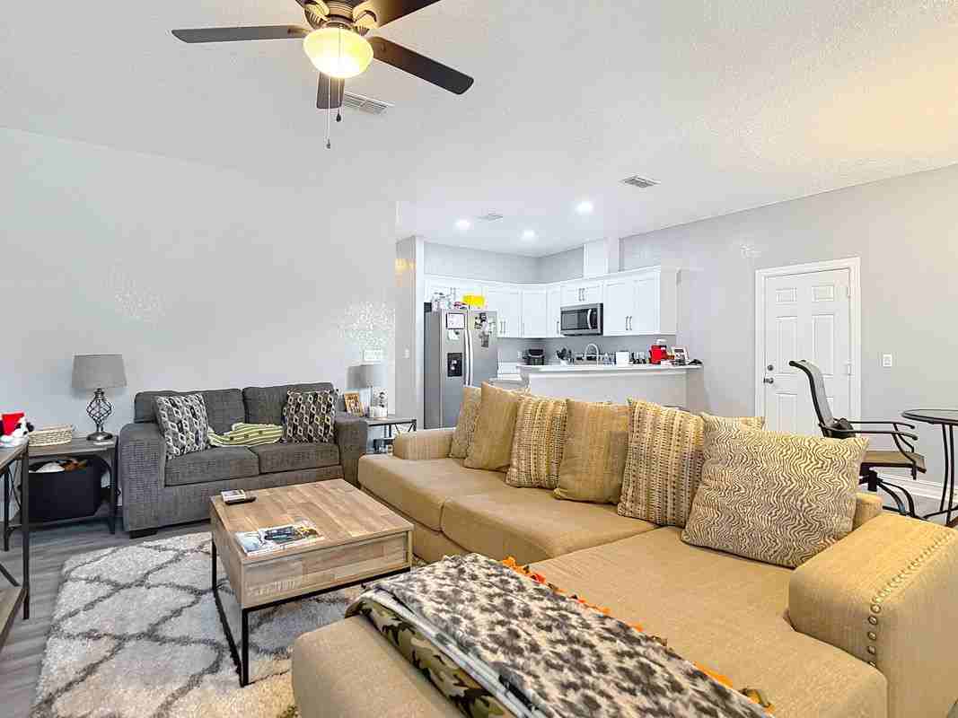 7208 Westinghouse Ave - Photo 3 of 22