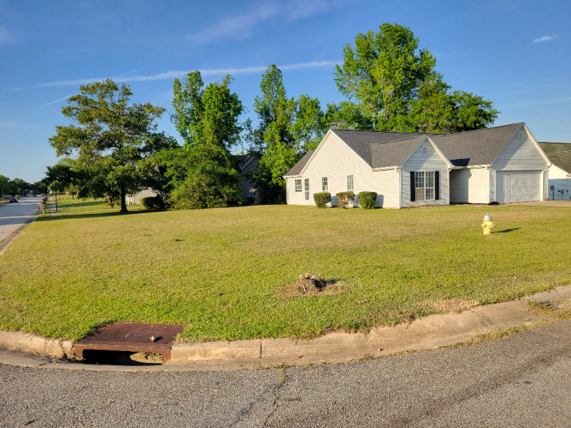 109 Apple Valley Rd - Photo 3 of 27