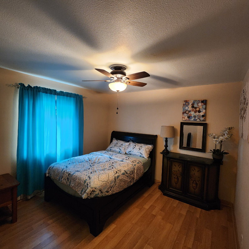 6245 Arden Ave - Photo 2 of 33