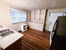 3116 Peach St #2 - Photo 1 of 1