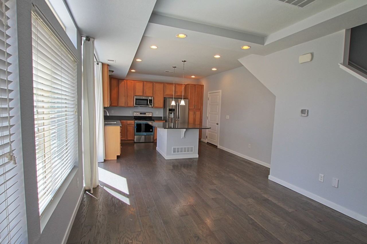 4144 Elegant St - Photo 3 of 21