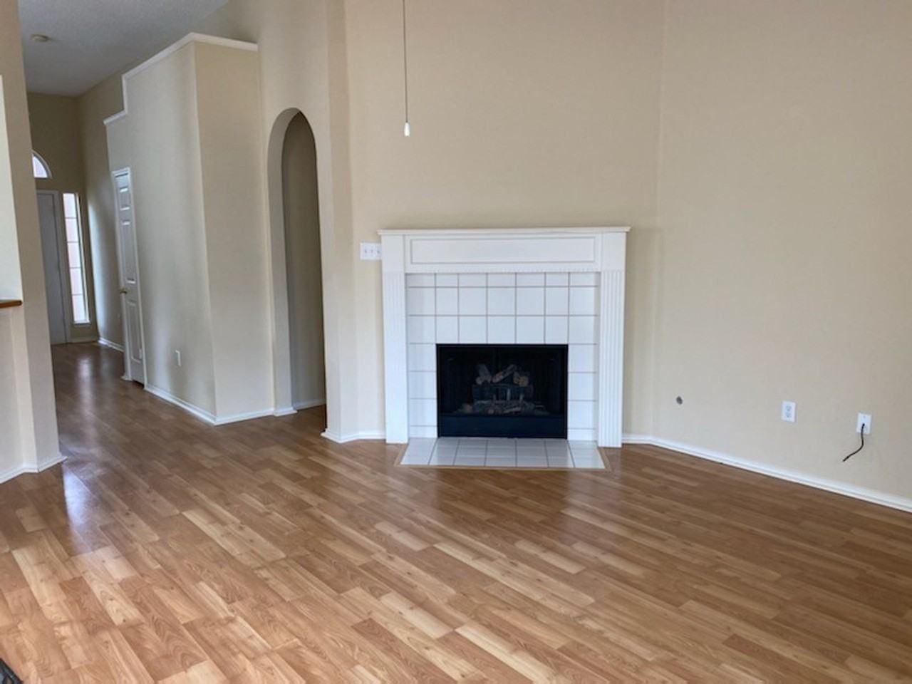 1310 Westview Dr - Photo 2 of 20