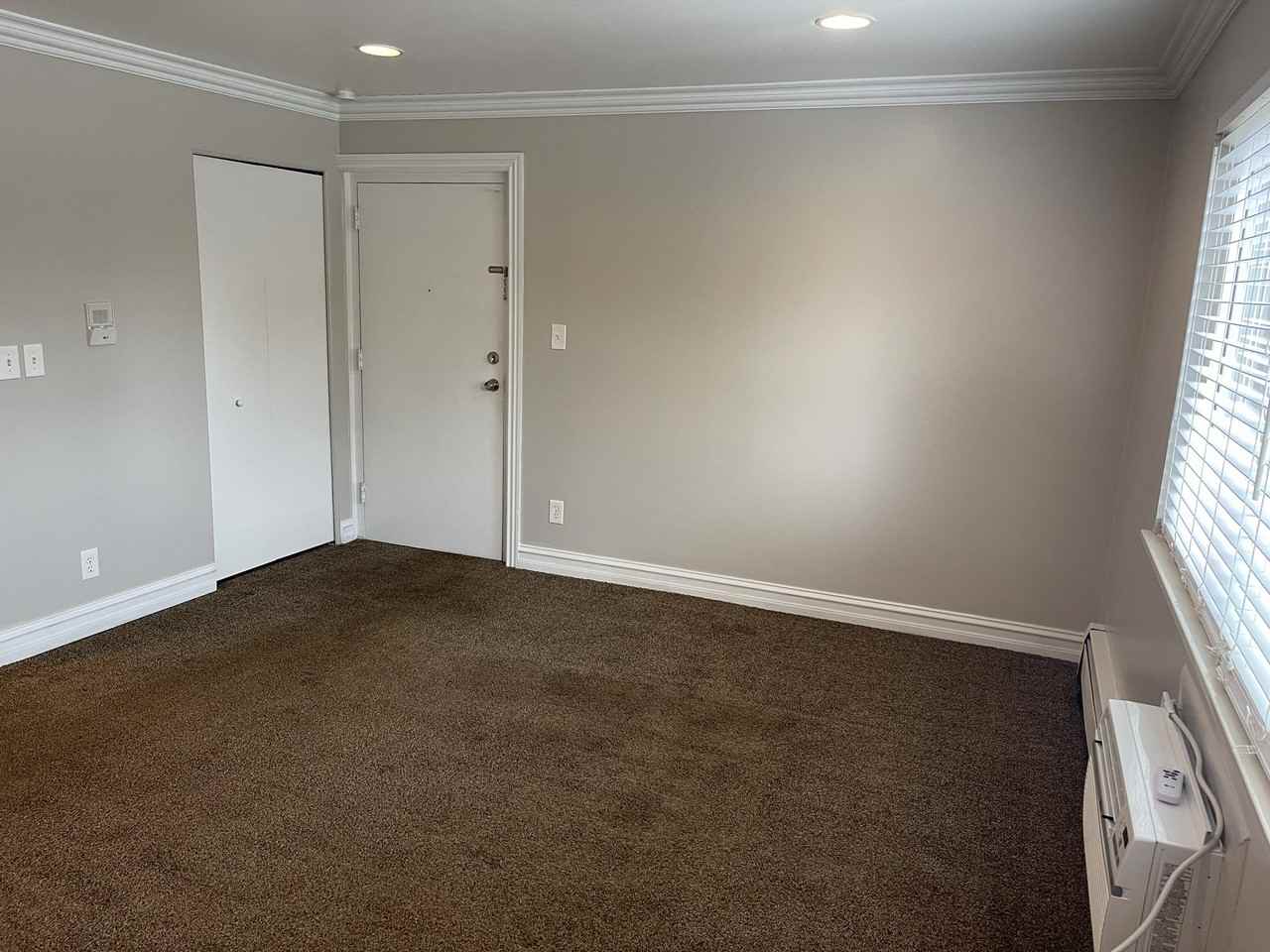 805 Plate St #103 - Photo 4 of 29