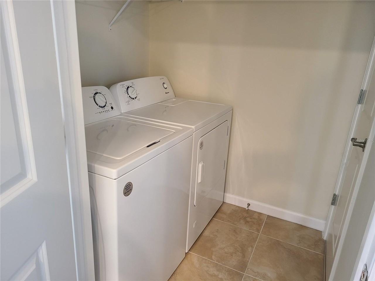 12021 Cranston Way - Photo 7 of 15