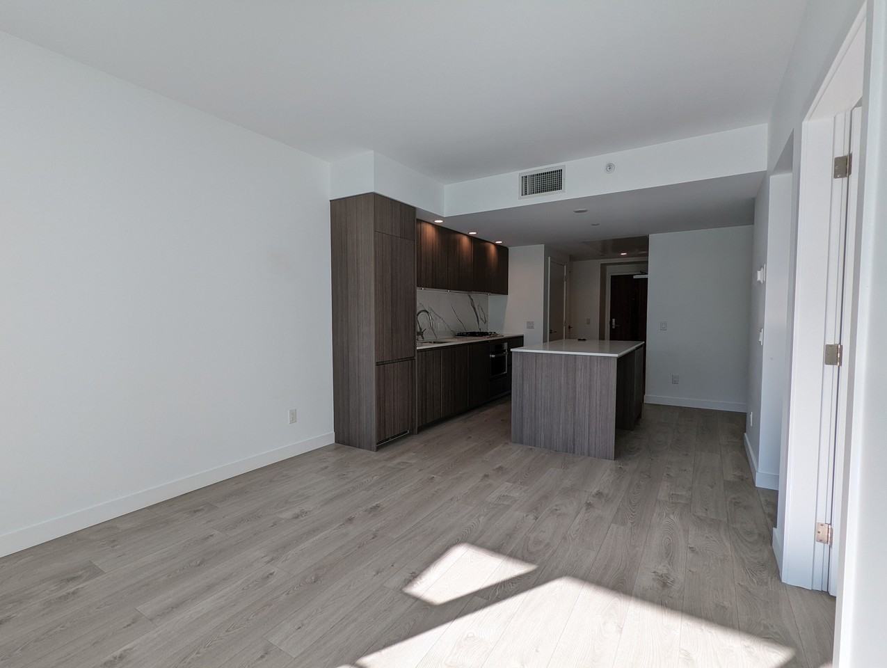 6463 Silver Avenue #2/F - Photo 3 of 18