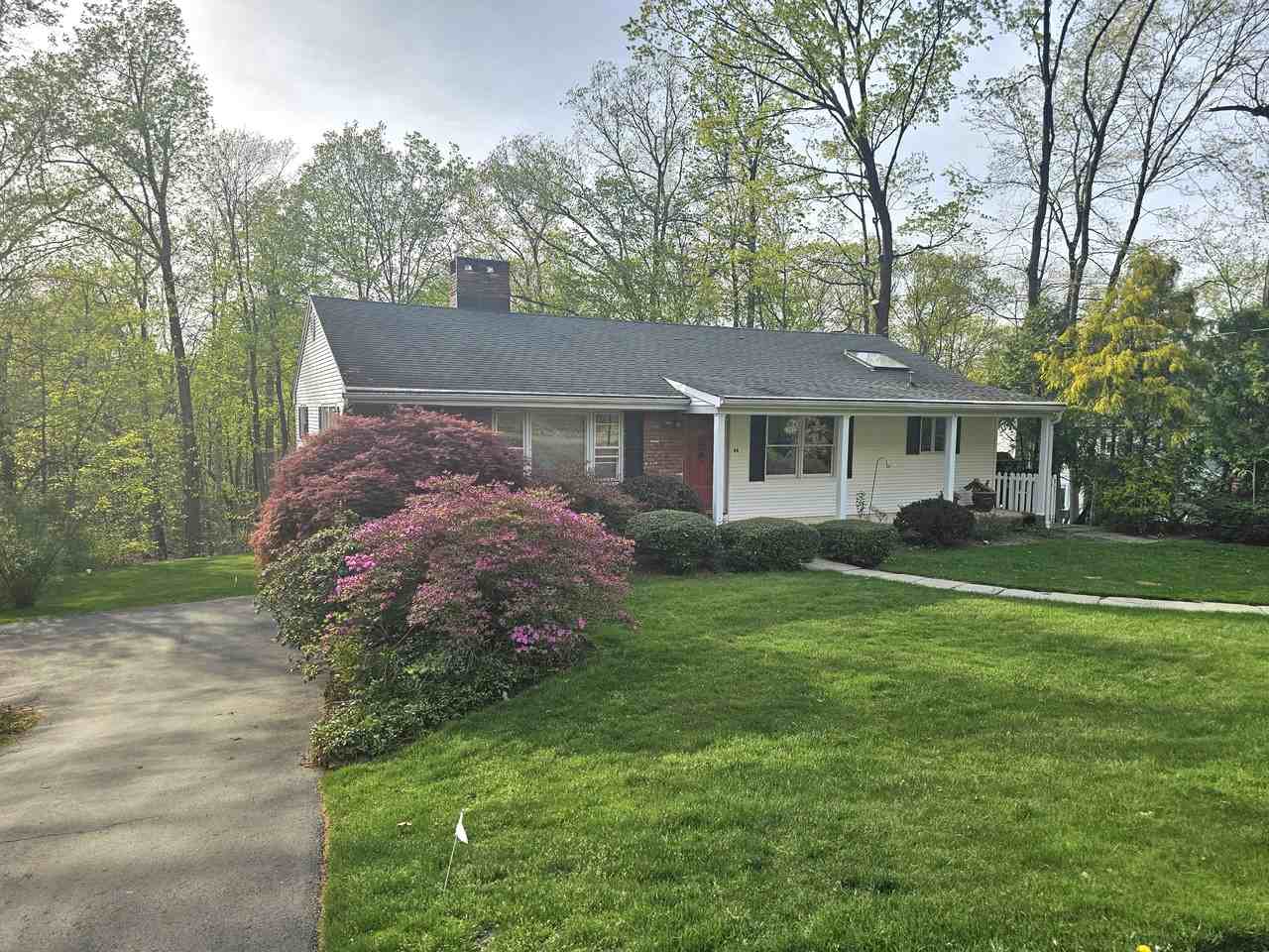 44 Forestdale Rd - Photo 2 of 22