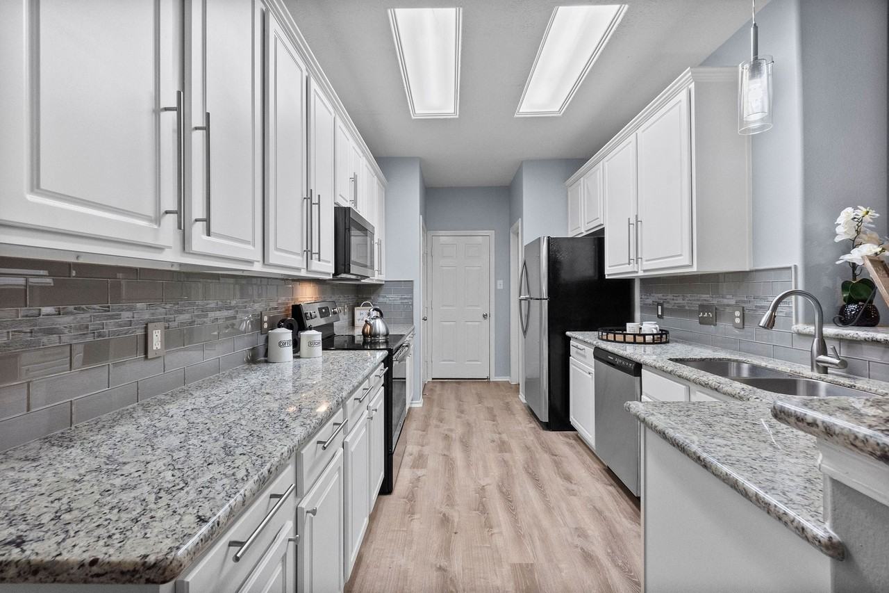 99 Gallery Cove Ct - Photo 7 of 18