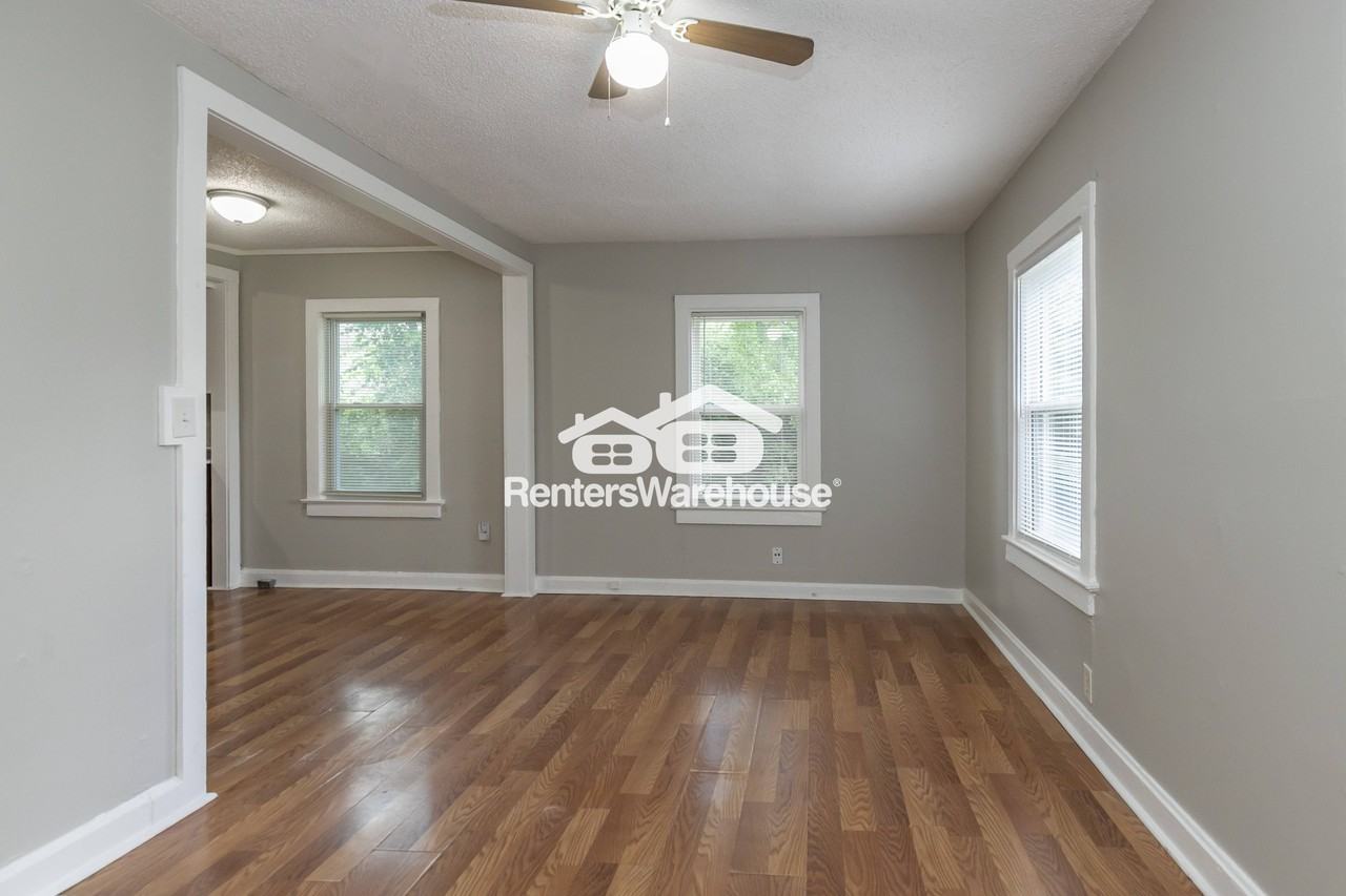 7312 Indiana Ave - Photo 3 of 13