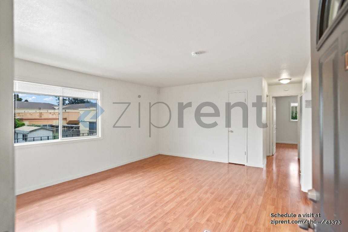 3423 Salisbury St #D - Photo 6 of 23