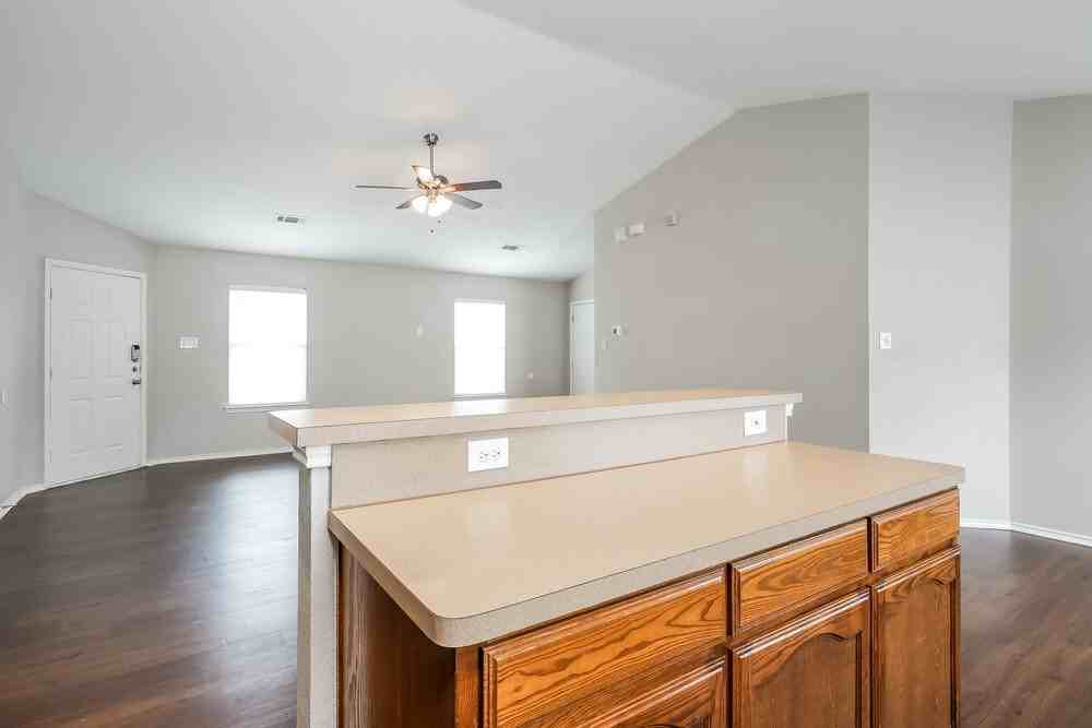 1144 Browntop St - Photo 7 of 16