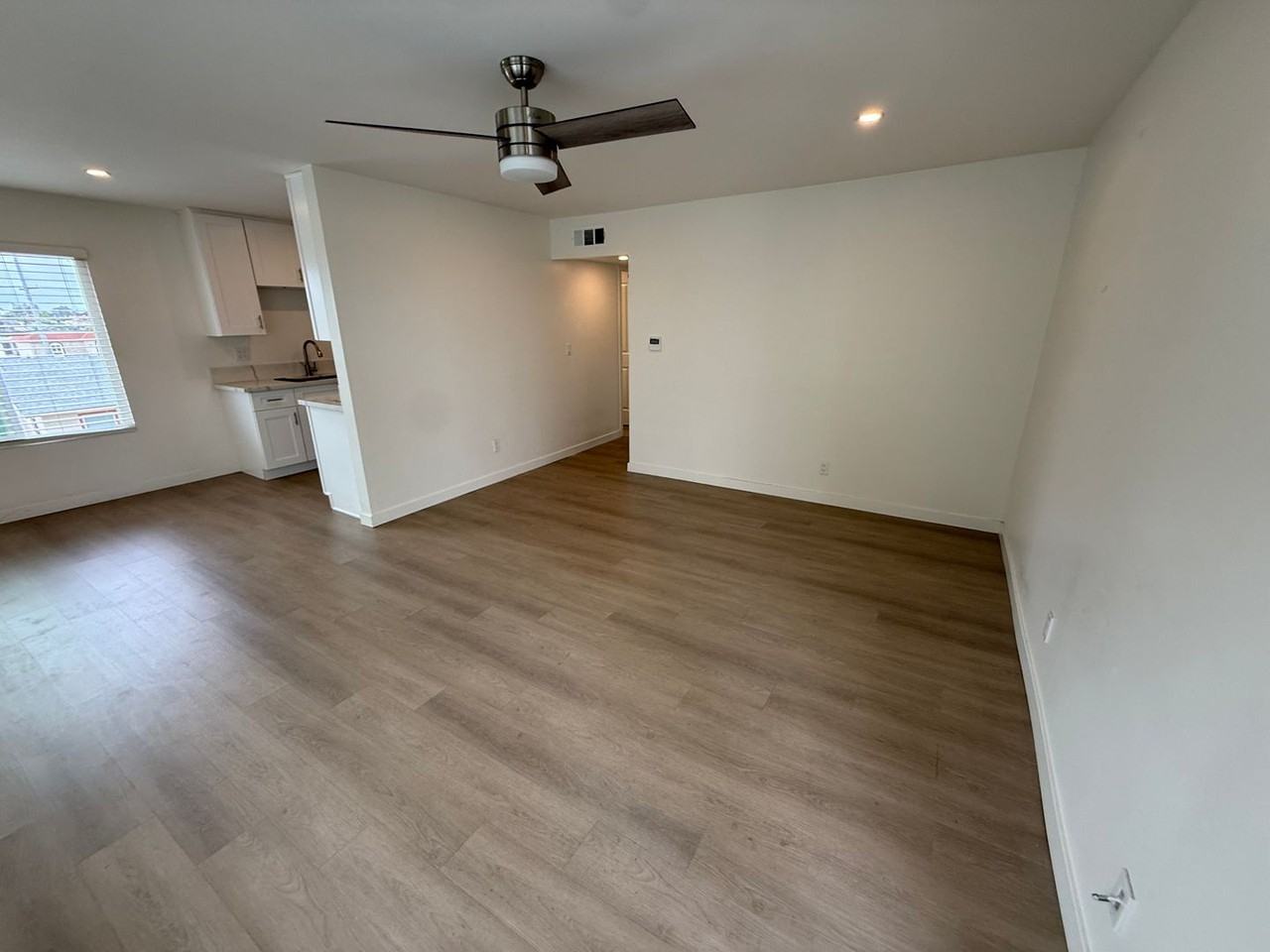 4027 34th St - Photo 5 of 32