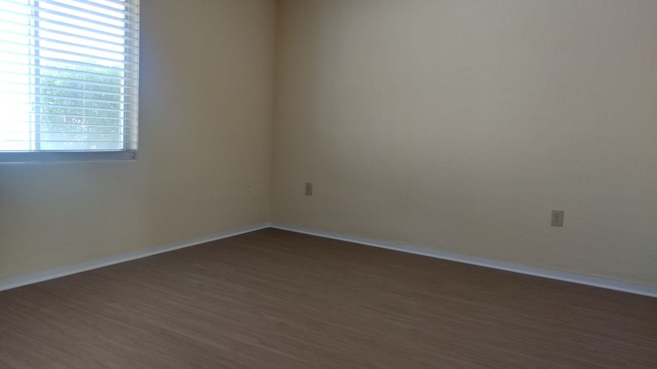 3717 Cardinal Blvd #4 - Photo 6 of 19