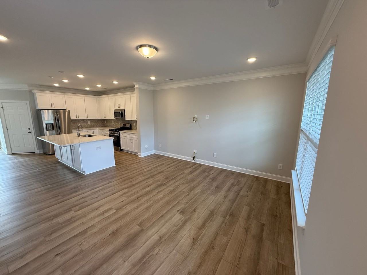 5544 Stafford Rd - Photo 2 of 35