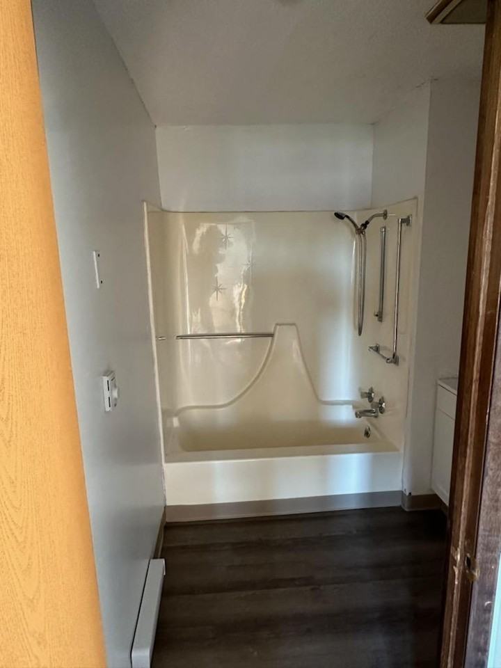 420 South Gustin - Photo 5 of 6