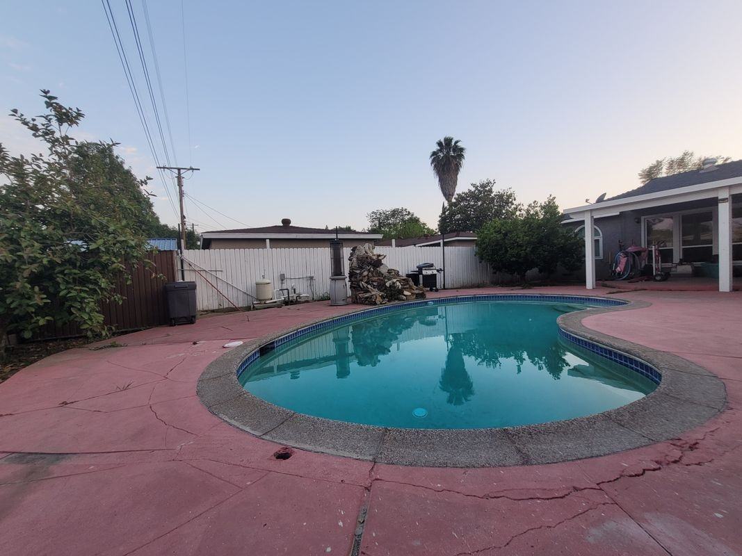 10854 Marklein Ave - Photo 6 of 24